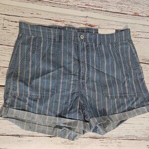 American Eagle Super High‑Rise Mom Shorts | Pinstripe | NWT | Size 14